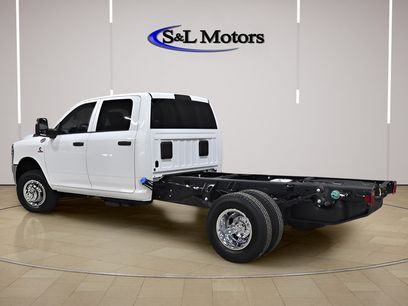 New 2026 RAM 3500 Tradesman w/ Chrome Appearance Group A