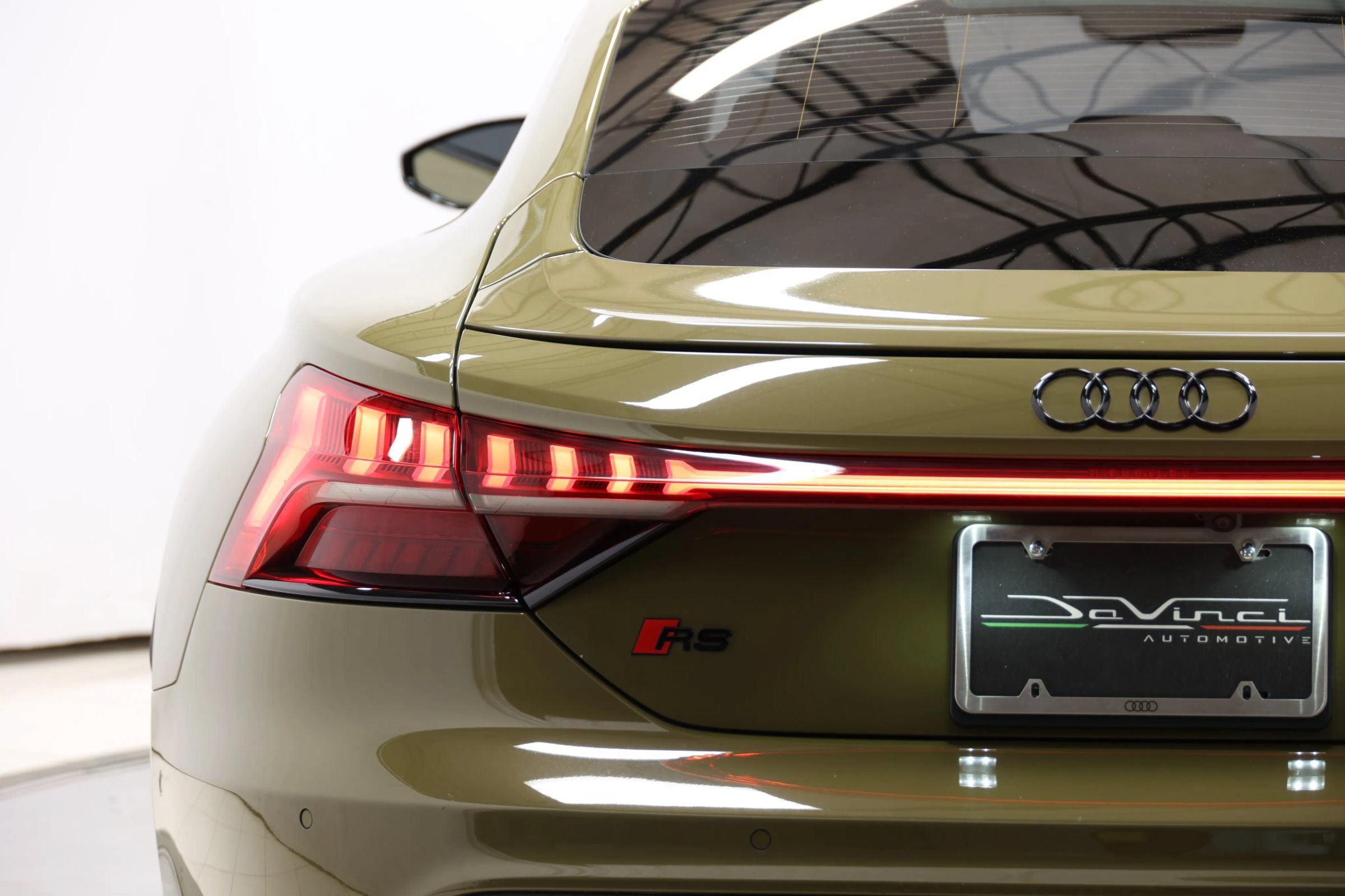 Used 2022 Audi RS e-tron GT w/ Year 1 Package AWD/4WD image 62