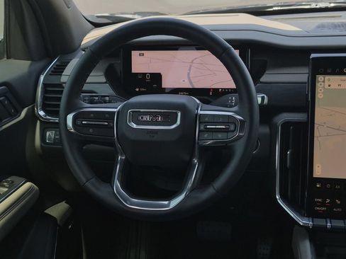 Used 2026 GMC Acadia Elevation w/ Elevation Premium Package FWD image 41