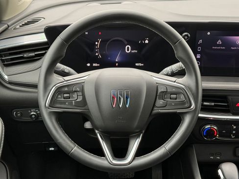 Used 2025 Buick Encore GX Preferred image 28