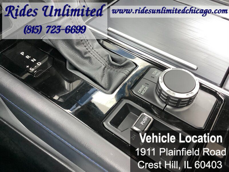 Used 2023 Toyota Sequoia Platinum AWD/4WD image 19