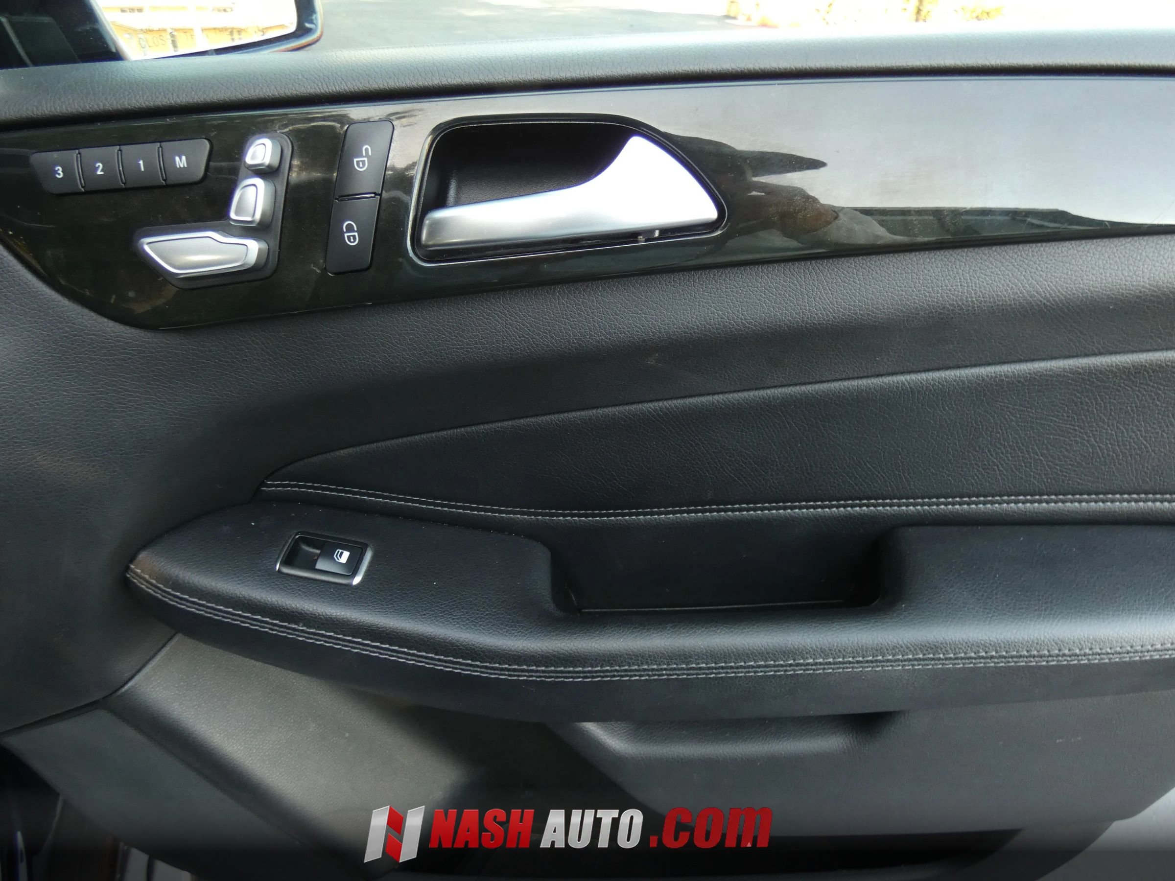Used 2019 Mercedes-Benz GLS 450 4MATIC w/ Premium 1 Package image 37