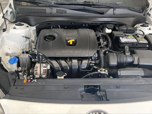 Used 2019 Kia Forte LXS image 30