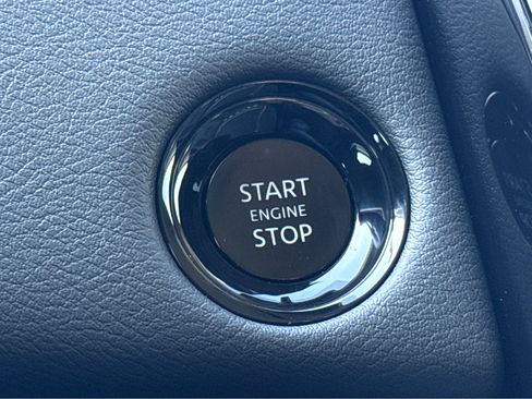 New 2026 Nissan Armada SV image 9