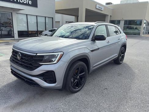 New 2026 Volkswagen Atlas Cross Sport SEL R-Line AWD/4WD image 3