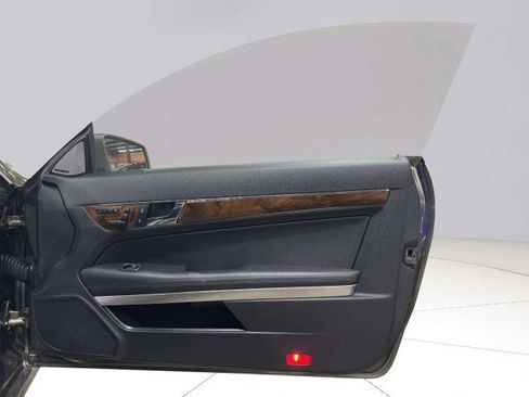 Used 2013 Mercedes-Benz E 350 4MATIC Coupe image 51