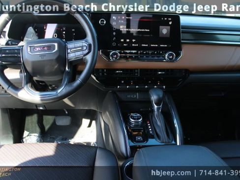 Used 2023 GMC Canyon AT4 w/ AT4 Premium Package image 13