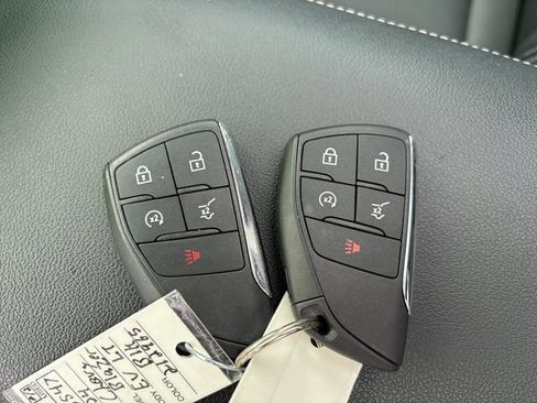 Used 2024 Chevrolet Blazer EV LT AWD/4WD image 21