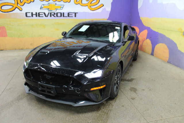 Used 2019 Ford Mustang GT Premium RWD image 4