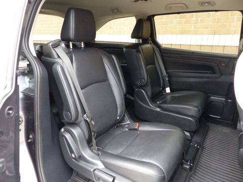 Used 2025 Honda Odyssey EX-L image 37
