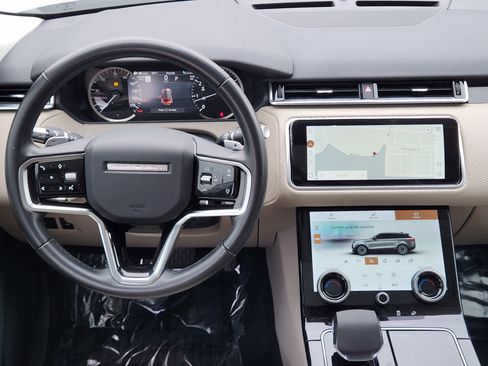 Certified 2021 Land Rover Range Rover Velar S image 30