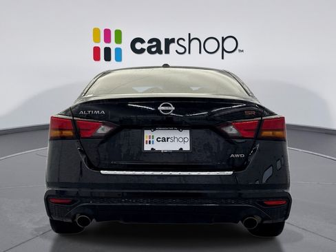 Used 2023 Nissan Altima 2.5 SR w/ SR Premium Package AWD/4WD image 4