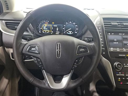 Used 2019 Lincoln MKC Premiere image 27