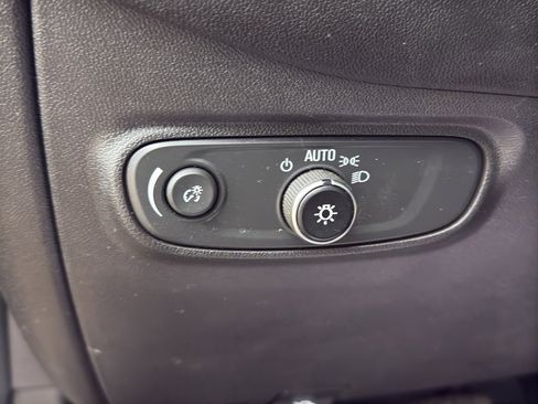 Certified 2024 Chevrolet Equinox LT image 15