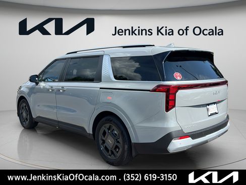 New 2026 Kia Carnival EX FWD image 5