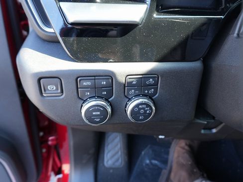 New 2025 GMC Sierra 2500 SLT w/ SLT Premium Package image 25