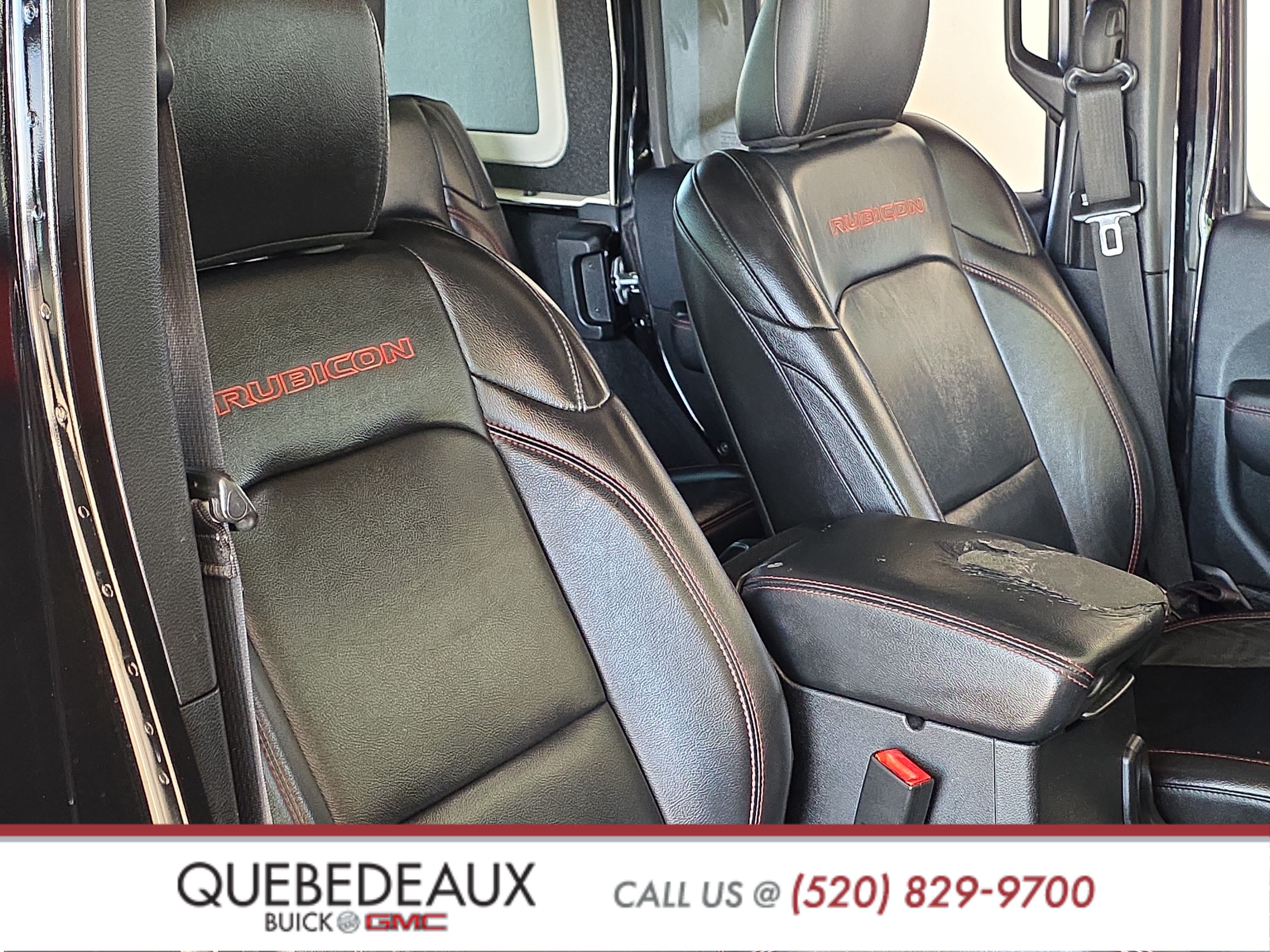 Used 2018 Jeep Wrangler Unlimited Rubicon AWD/4WD image 31