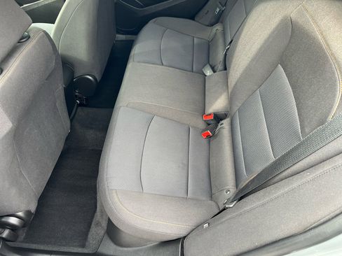 Used 2018 Chevrolet Cruze LS image 37