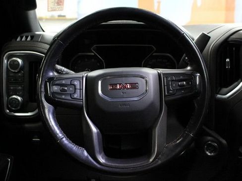 Used 2020 GMC Sierra 1500 AT4 w/ Technology Package AWD/4WD image 21