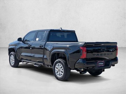 New 2025 Toyota Tacoma SR5 image 9