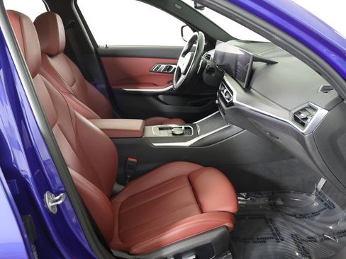 Used 2023 BMW 330i xDrive Sedan w/ M Sport Package image 32