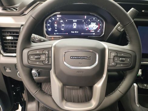 New 2026 GMC Sierra 2500 Denali w/ Denali Reserve Package AWD/4WD image 29