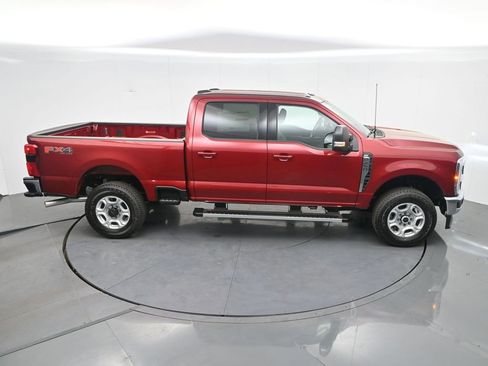 New 2026 Ford F250 XLT w/ XLT Premium Package AWD/4WD image 26