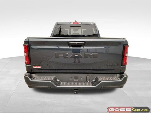 New 2026 RAM 1500 Big Horn AWD/4WD image 4