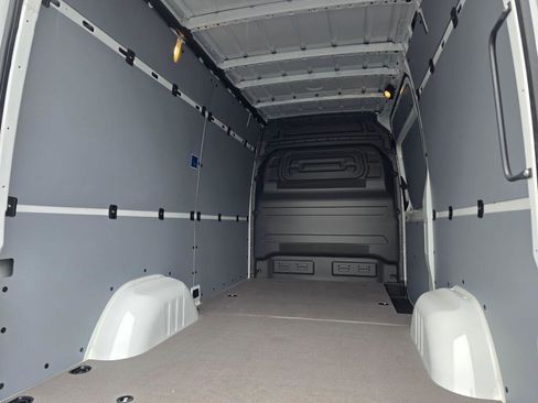 New 2026 Mercedes-Benz Sprinter 144 Cargo image 17
