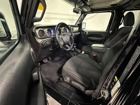 Used 2021 Jeep Wrangler Unlimited Sport AWD/4WD image 17