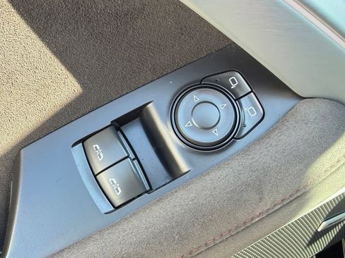Used 2017 Chevrolet Camaro ZL1 RWD image 19