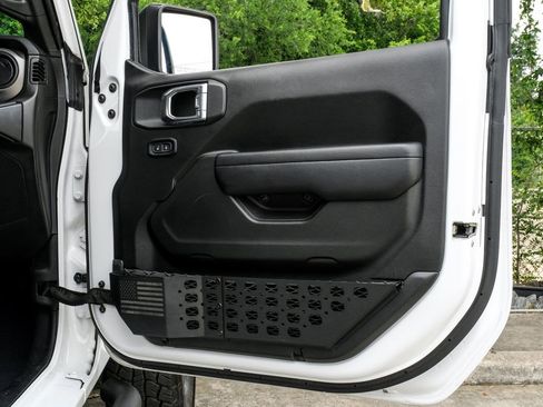 Used 2022 Jeep Gladiator Sport AWD/4WD image 56