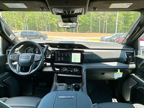 New 2026 GMC Sierra 2500 AT4X AWD/4WD image 3