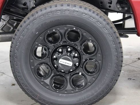 New 2026 Ford F250 Lariat w/ Black Appearance Package image 15