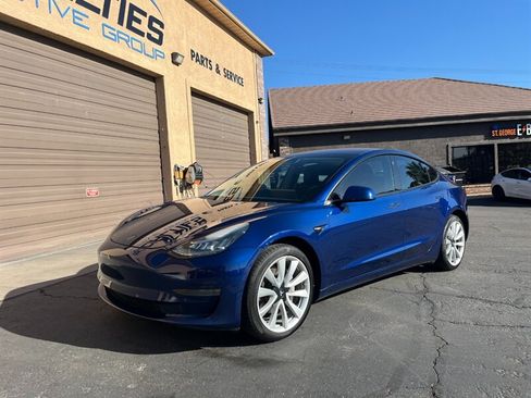 Used 2018 Tesla Model 3 Long Range RWD image 8