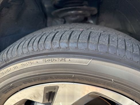 Used 2024 Subaru Forester Touring w/ POP Package 3 image 7