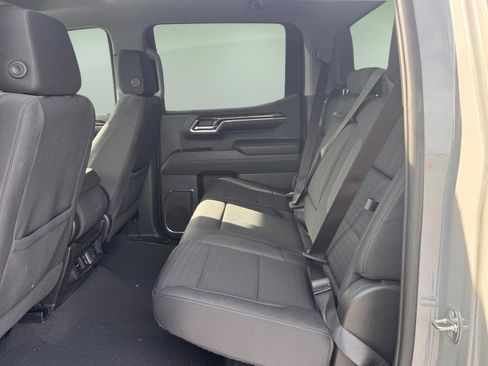 Used 2024 GMC Sierra 1500 Elevation image 19