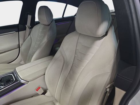 Used 2021 BMW 840i Gran Coupe w/ M Sport Package image 17