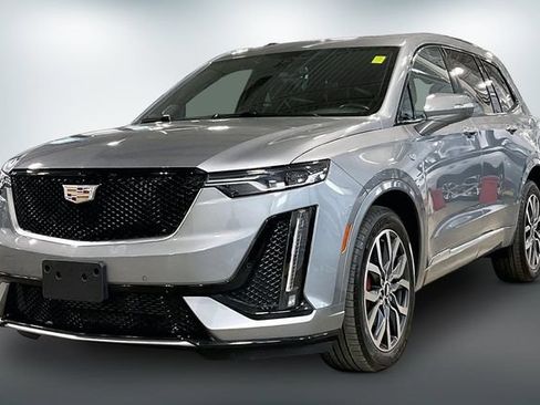 Used 2023 Cadillac XT6 Sport AWD/4WD image 3