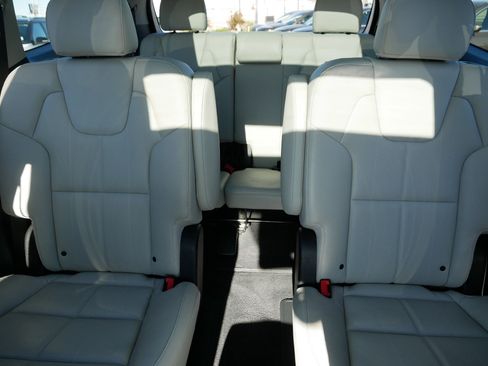 Certified 2023 Kia Telluride SX image 13