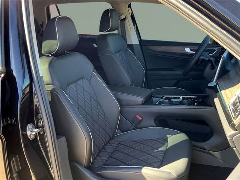 New 2026 Volkswagen Atlas SEL Premium R-Line AWD/4WD image 10