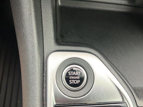 Used 2025 Nissan Sentra SV w/ All-Weather Package FWD image 12