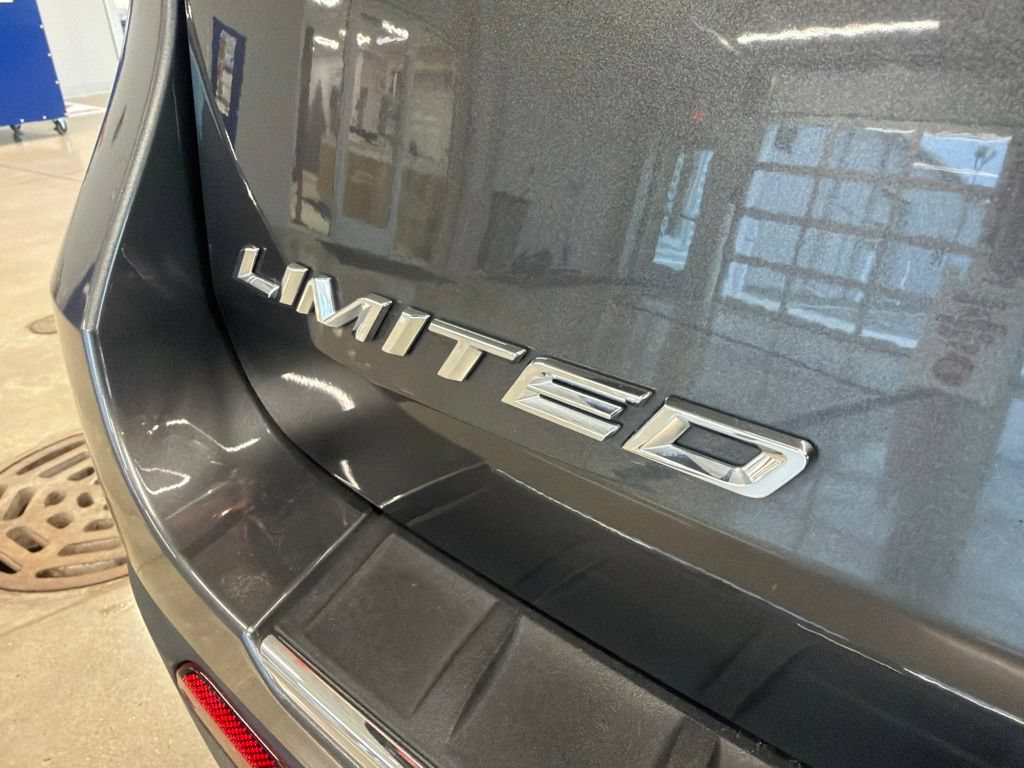 Used 2020 Ford Explorer Limited w/ Hybrid Equipment Group 310A AWD/4WD image 9