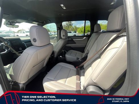 New 2026 GMC Acadia Elevation w/ Black Edition FWD image 13