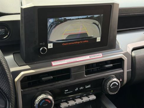 Used 2024 Toyota Tacoma SR5 AWD/4WD image 19