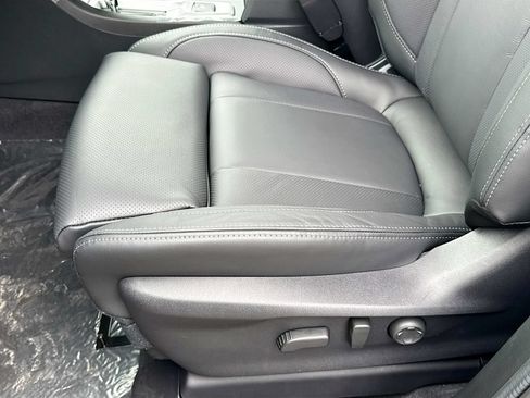 New 2026 Subaru Ascent Limited AWD/4WD image 24