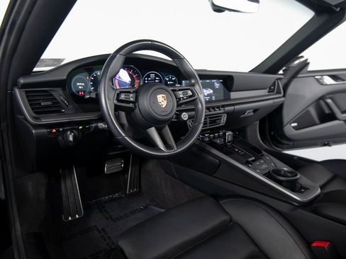 Certified 2021 Porsche 911 Carrera 4S image 16
