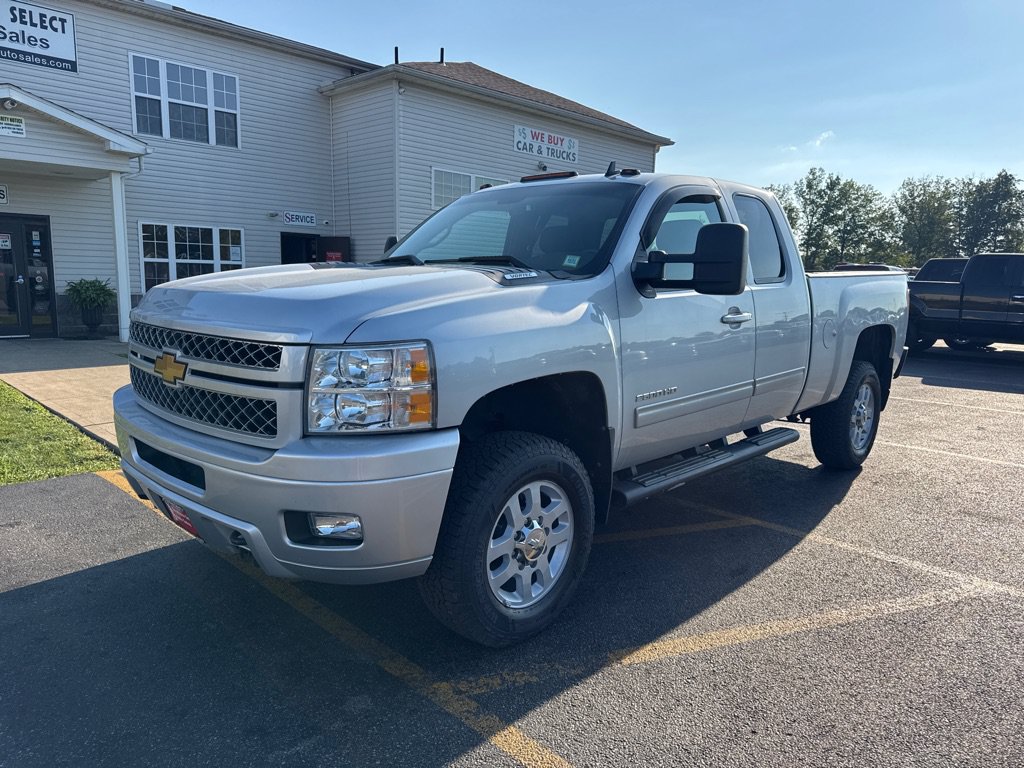 Used 2012 Chevrolet Silverado 2500 LT AWD/4WD image 2