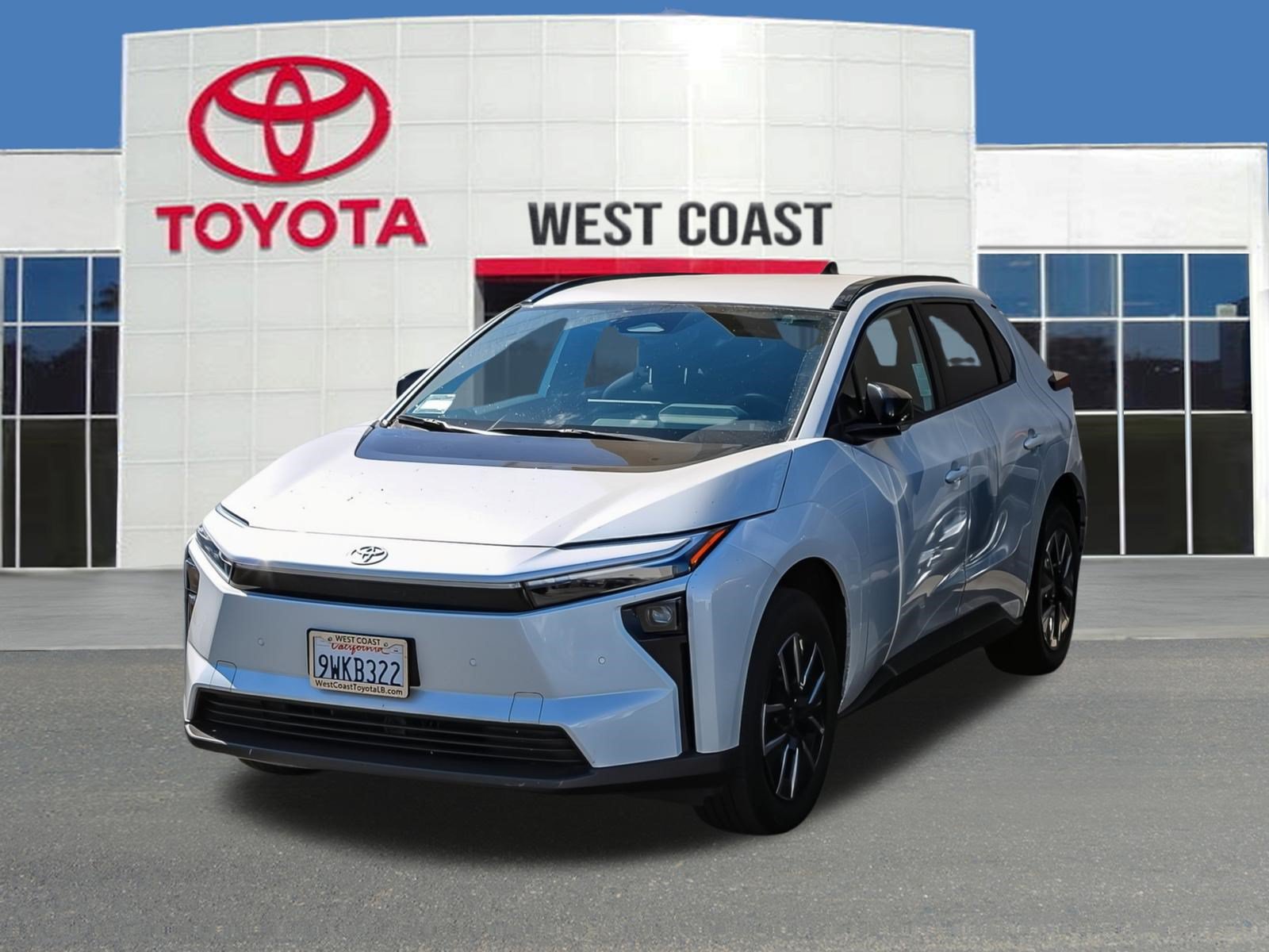 Used 2026 Toyota bZ FWD image 1