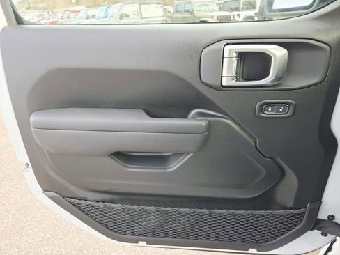 New 2026 Jeep Gladiator Sport image 27